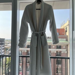 Pottery Barn Robe
